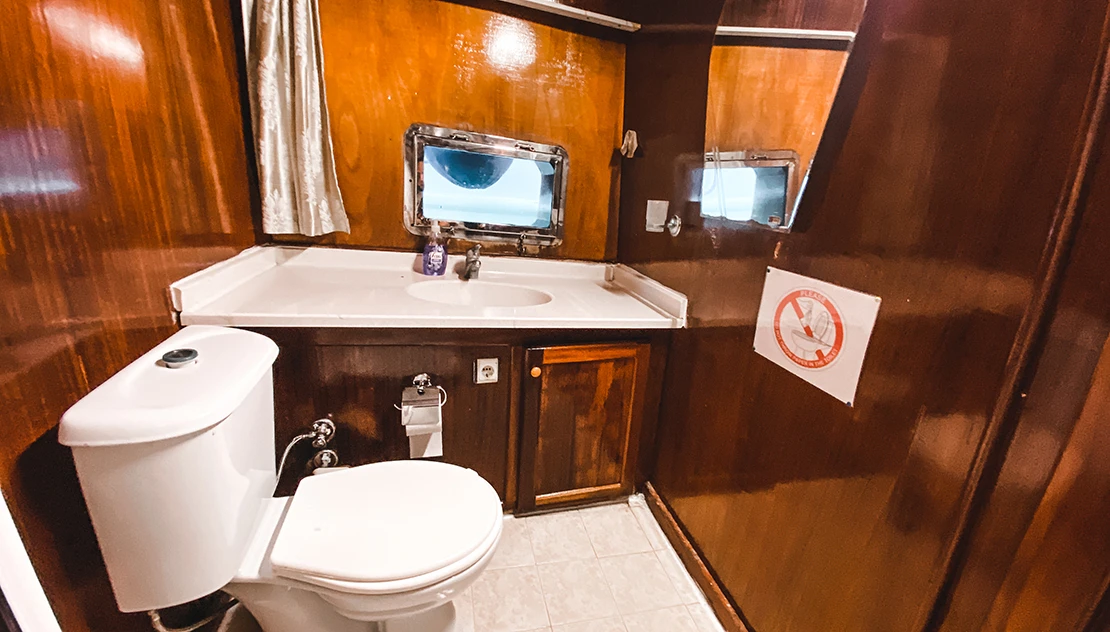 Double Cabin